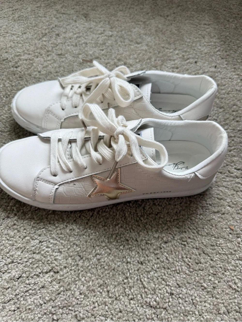 Vintage Havana White Sneakers with Gold Star